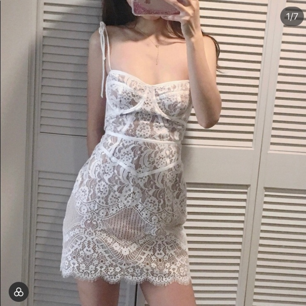 For Love and Lemons Lace Floral Loose Fit High-rise Short Mini Skirt